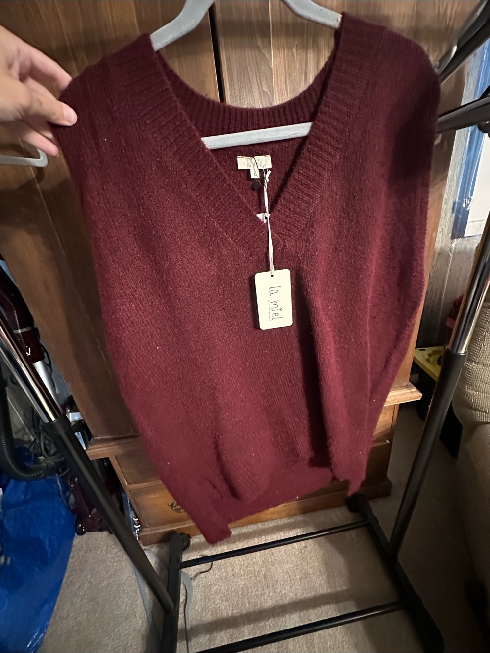 LA MIEL Burgundy V-Neck Knit Sweater